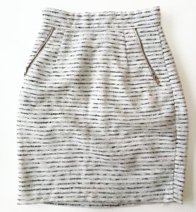 Work-appropriate white, black, and silver textured, Chanel-like skirt from H&M with zipper pockets