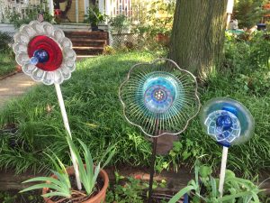 DIY Blog flower garden close up