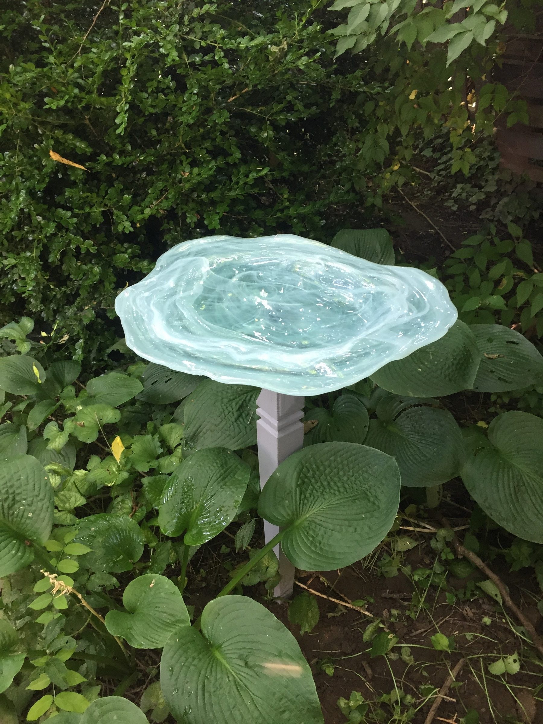 Tim's finished bird bath with a grey base