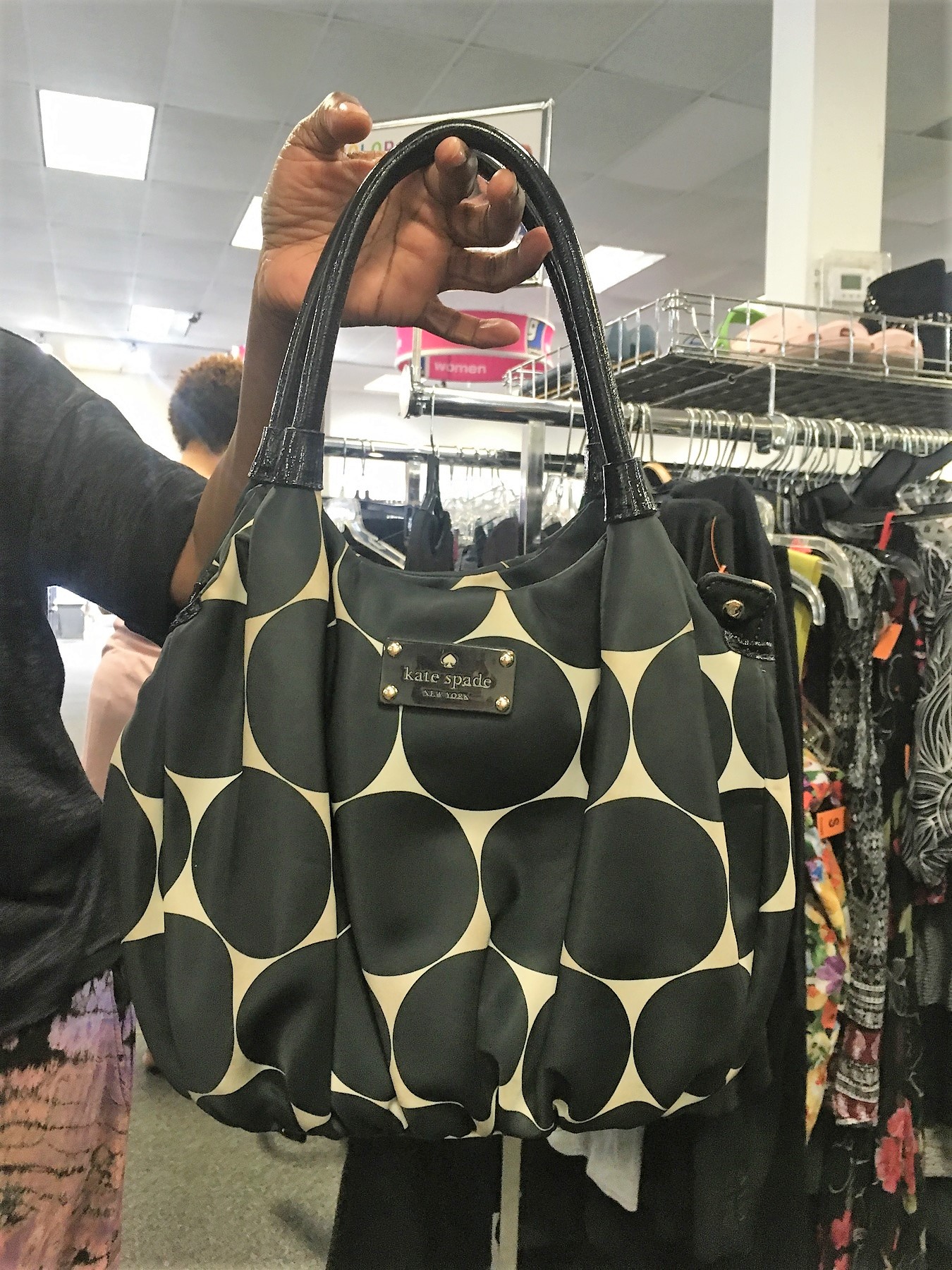 Kate Spade handbag found at the Richmond Highway Goodwill