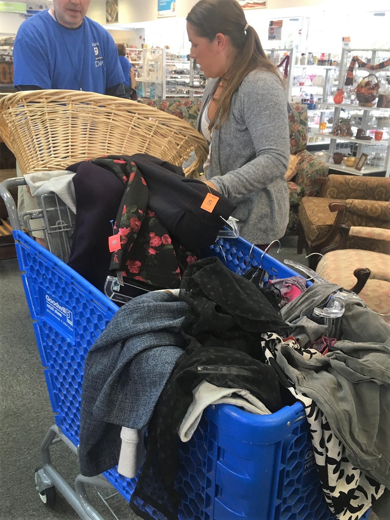 Meetup shopper's full cart at Richmond Highway Goodwill