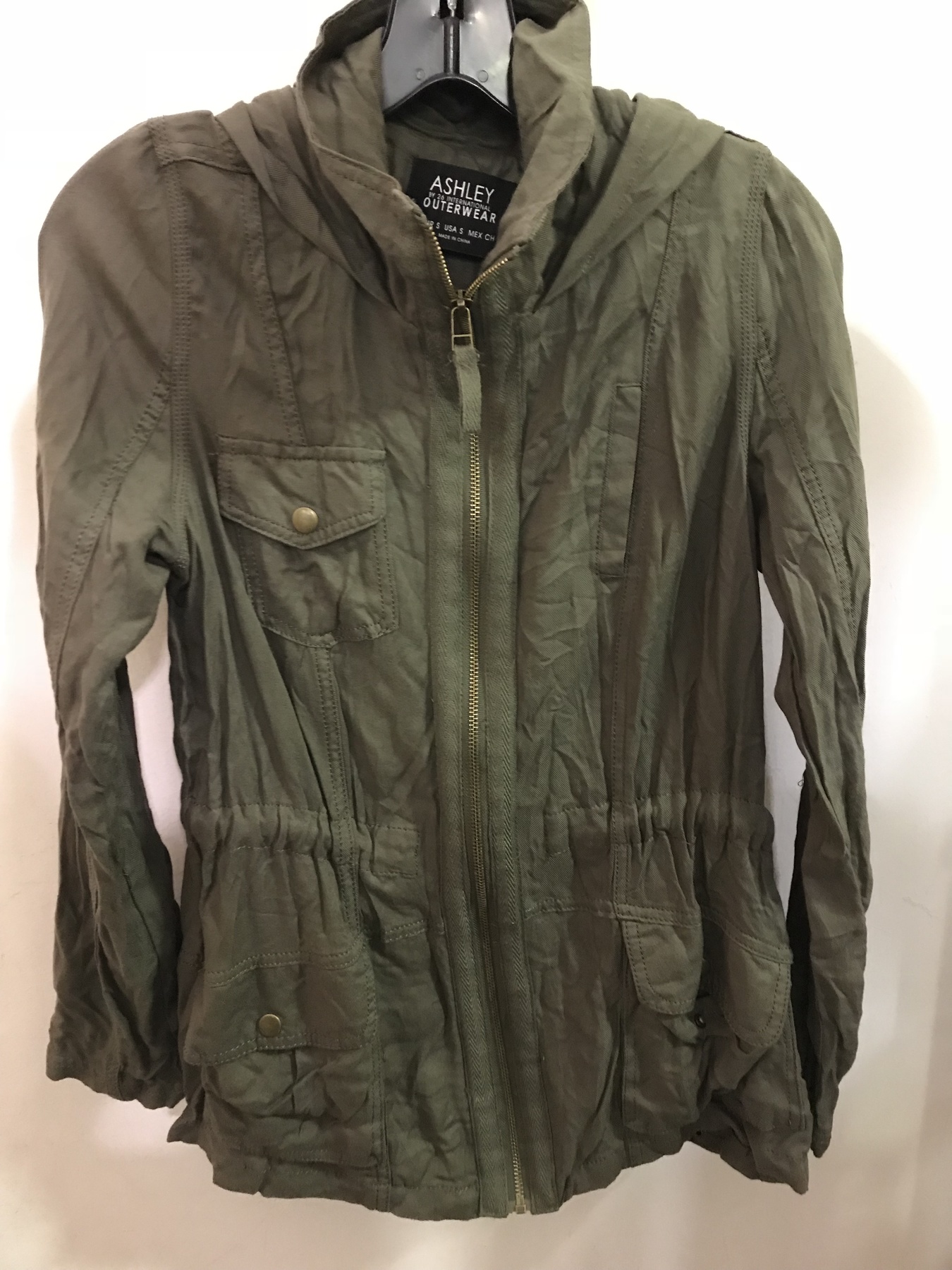 Ashley by 26 outlet international outerwear green jacket