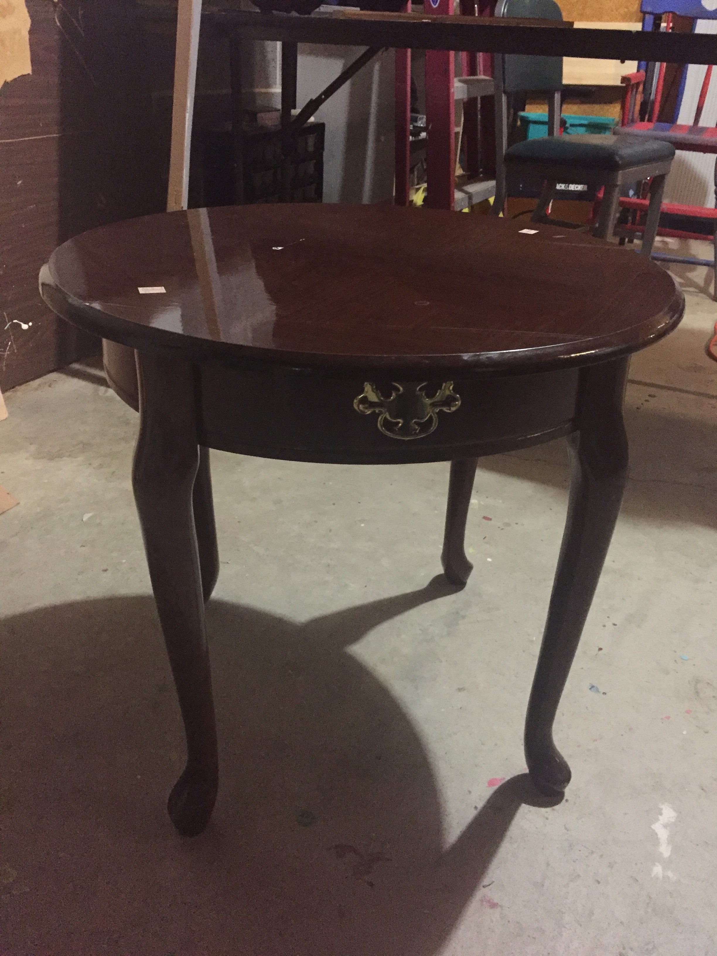 Courtney's little round table before transformation