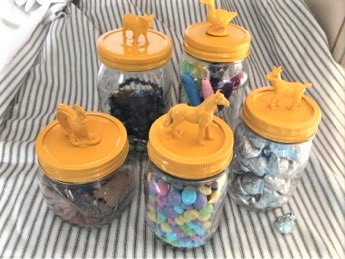 Crocheted Jar Toppers Transform Recycled Jars Into Adorable Containers! -  creative jewish mom