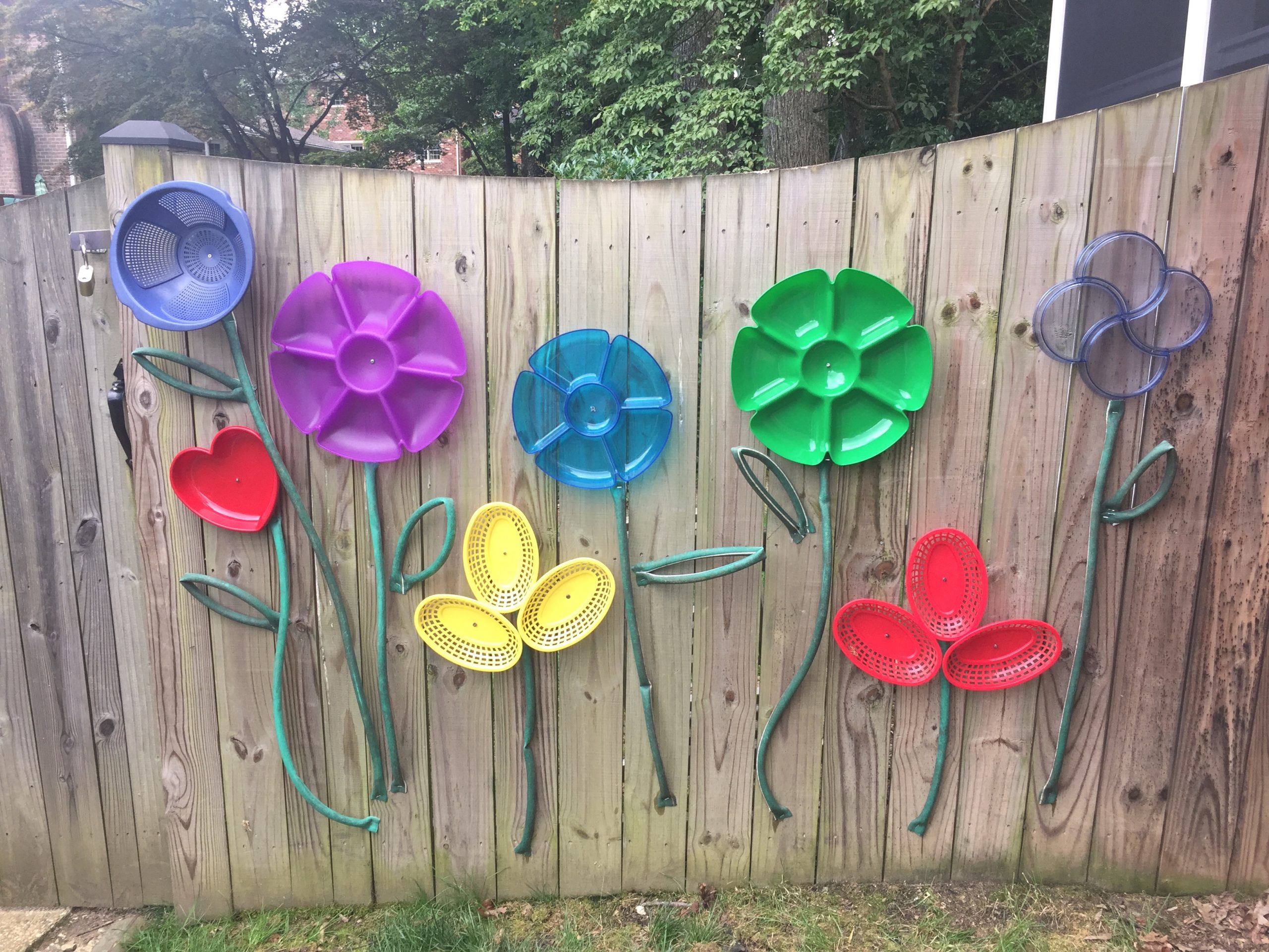 No Green Thumb? Try “Planting” This Upcycled Flower Garden Instead