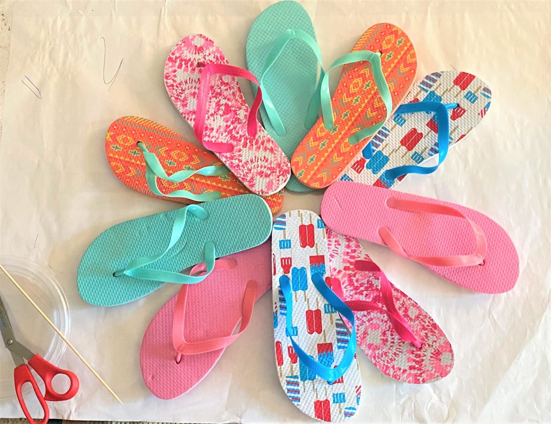 Birthday Gift DIY: Flip Flop Summer Wreath - Finding Your Good