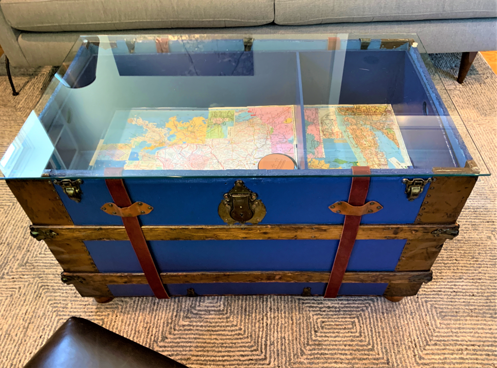 VINTAGE TRUNK COFFEE TABLE DIY: Repurposing a thrift store find
