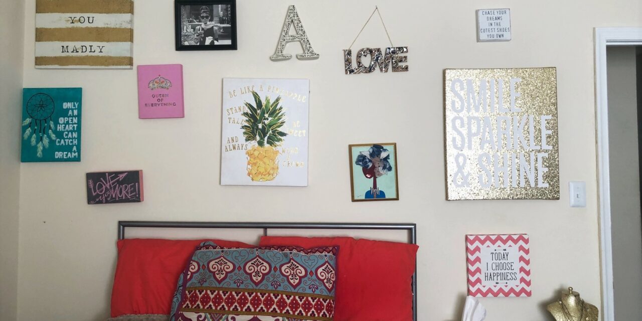 My Thrifted Home: Positive Vibes Wall