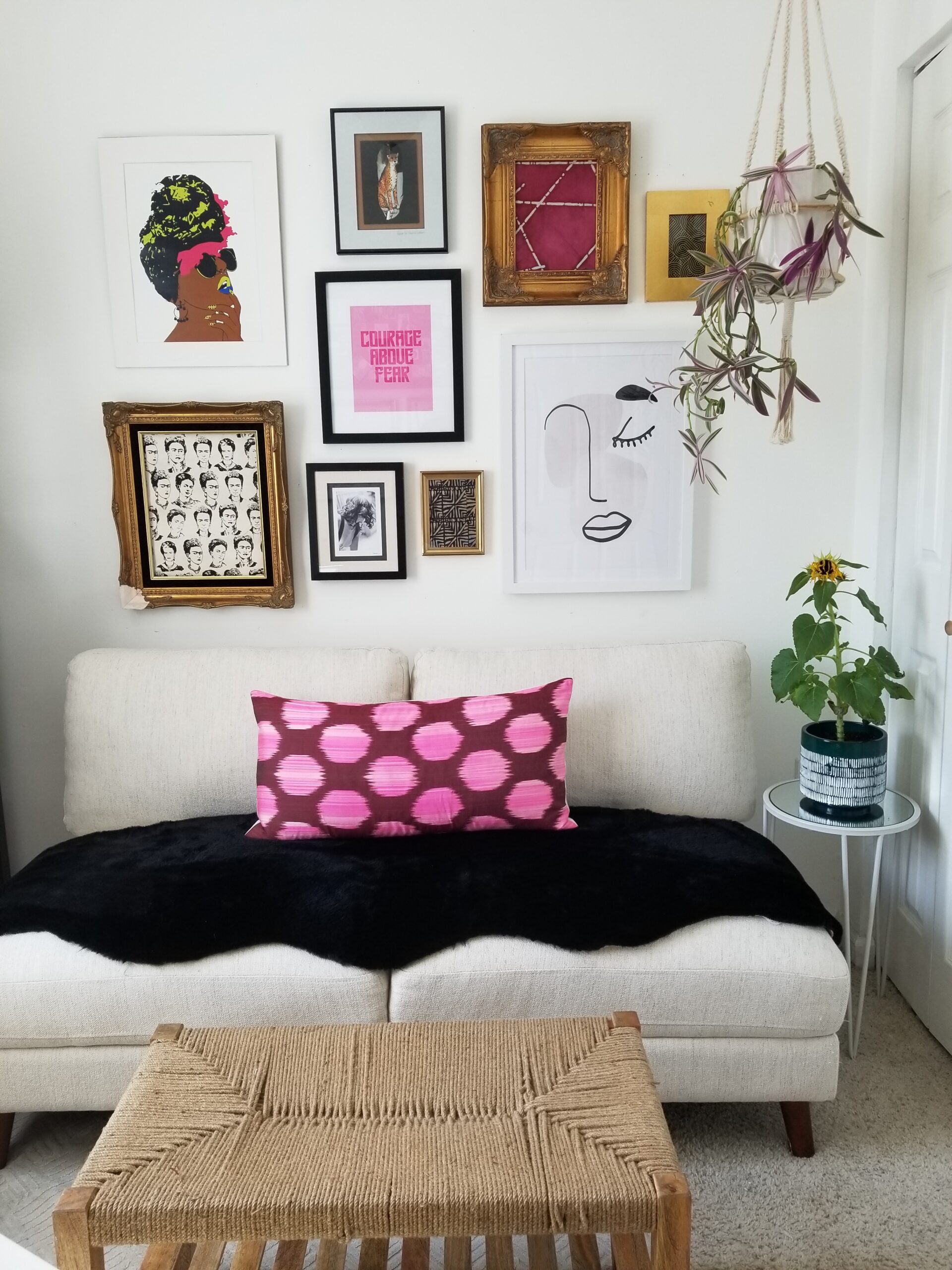 How to Upcycle Printable Art in Thrift Store Frames, Wall Art for Less  than $5!