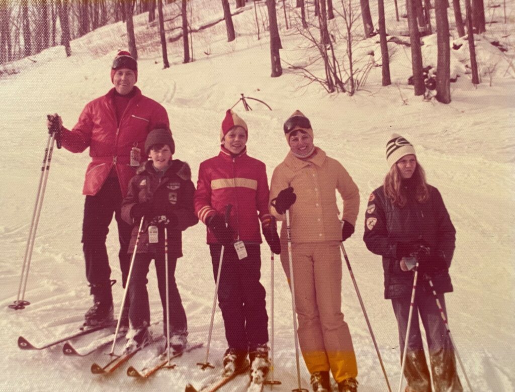 Miniature Snow Skis and Pole Set | 6 Pieces