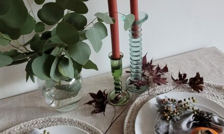 Let’s Create a Fall Tablescape With Thrifted Finds