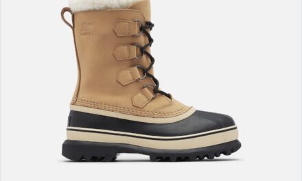 My Goodwill Find: Sorel Snow Boots Worth $200+